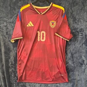 Venezuela Soccer Jersey NWT with Number 10